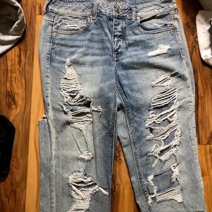 American eagle tomgirl jeans